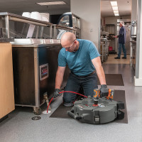 Warum reinigen Profis Abflüsse mit dem RIDGID FlexShaft System? Lesen Sie Erfahrungen aus der Praxis